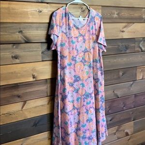 2XL LuLaRoe Carly